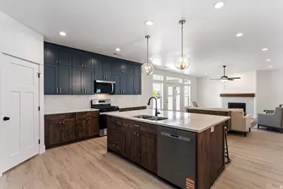 982 S 4475 W #122, West Point, UT 84015 - Photo 14