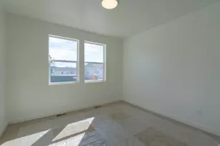 2191 E Granite Ln, Eagle Mountain, UT 84005 - Photo 2