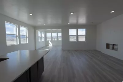 2173 E Granite Ln, Eagle Mountain, UT 84005 - Photo 8