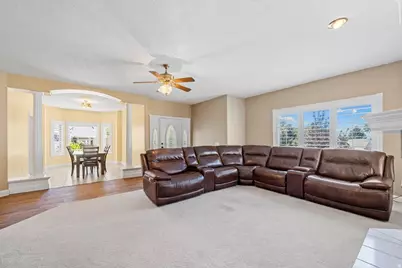 1788 E Seven Oaks Lane Ln, Ogden, UT 84403 - Photo 4