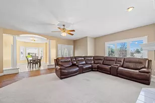 1788 E Seven Oaks Ln Ln, Ogden, UT 84403 - Photo 4