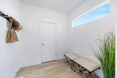 2433 E Springtime Rd, Draper, UT 84020 - Photo 16