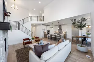 2433 E Springtime Rd, Draper (UT Cnty), UT 84020 - Photo 4