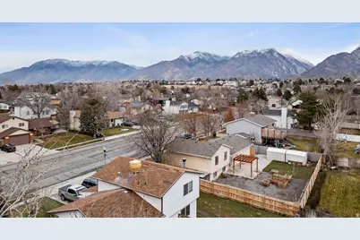 1602 E Sego Lily Dr, Sandy, UT 84092 - Photo 30