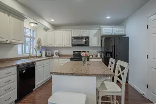 1789 W 5050 S, Roy, UT 84067 - Photo 6