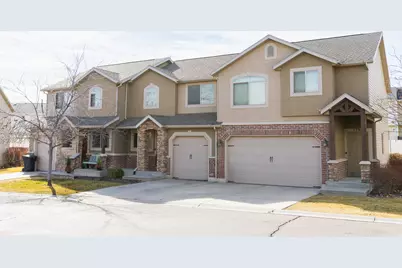1789 W 5050 S, Roy, UT 84067 - Photo 2