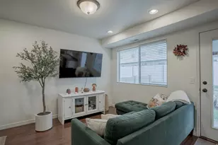 1789 W 5050 S, Roy, UT 84067 - Photo 8
