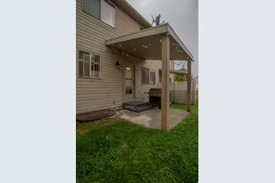 1789 W 5050 S, Roy, UT 84067 - Photo 22