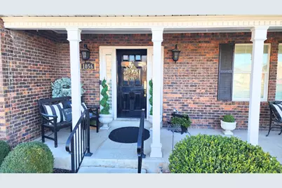 1056 E 850 N, Orem, UT 84097 - Photo 2