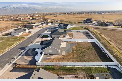 352 S 4350 W, Ogden, UT 84404 - Photo 40