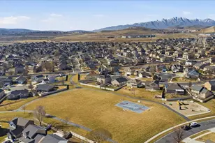 71 W Stauffer Ln, Murray, UT 84107 - Photo 48