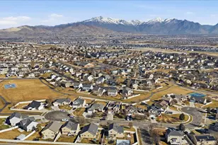 71 W Stauffer Ln, Murray, UT 84107 - Photo 44