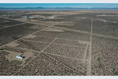 265 S 700 E 20, Beryl, UT 84714 - Photo 2