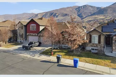 799 S Rice Rd, Farmington, UT 84025 - Photo 4