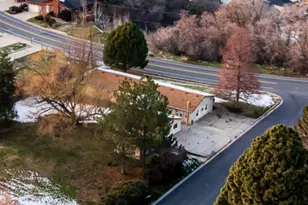 2124 E Cherry Ln, Layton, UT 84040 - Photo 32