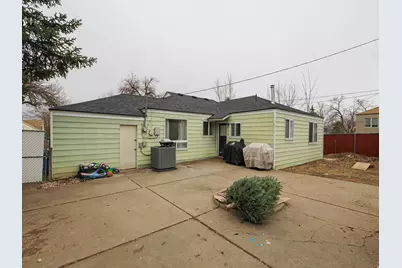 2916 S Brinker Ave E, Ogden, UT 84403 - Photo 4