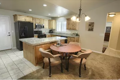 424 S 1040 E, American Fork, UT 84003 - Photo 6