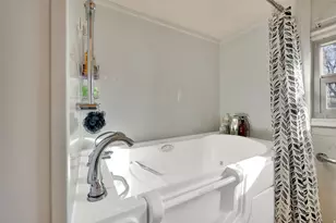 1017 W 300 S, Salt Lake City, UT 84104 - Photo 12