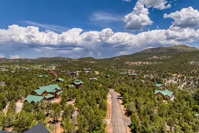 755 S Zion Ridge Rd, Orderville, UT 84758 - Photo 10