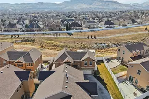5103 W London Bay Dr, Riverton, UT 84096 - Photo 40