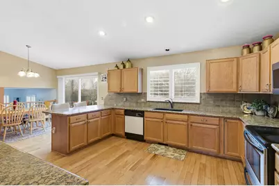 9354 S Welby Dr W, West Jordan, UT 84088 - Photo 12