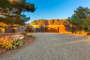 1068 N Shonto Ridge Dr, Kayenta, UT 84738 - Photo 6