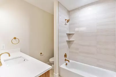 7044 S 1700 E, Cottonwood Heights, UT 84121 - Photo 36