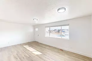 1361 E 400 S, Springville, UT 84663 - Photo 10