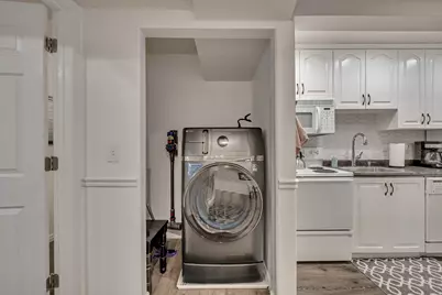 9162 S Glenn Abbey Way, Sandy, UT 84093 - Photo 44