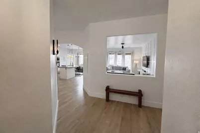 2006 Westcliff Dr, Saint George, UT 84790 - Photo 12