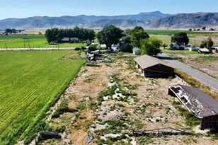 630 N Main St, Central Valley, UT 84754 - Photo 32