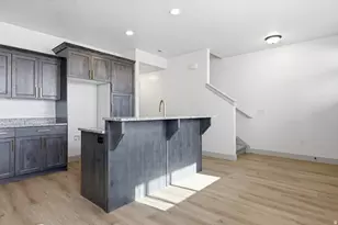 856 E 250 N, Hyrum, UT 84319 - Photo 4