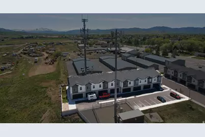 858 E 250 N, Hyrum, UT 84319 - Photo 1