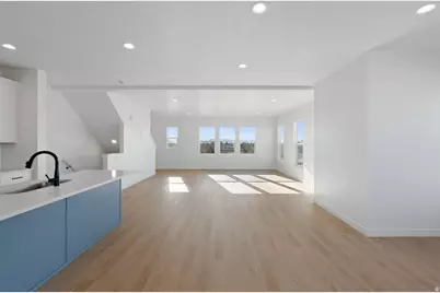 1235 N 1875 W #214, Layton, UT 84041 - Photo 14