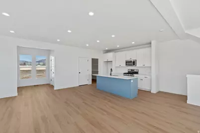 1235 N 1875 W #214, Layton, UT 84041 - Photo 10