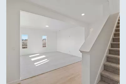 1235 N 1875 W #214, Layton, UT 84041 - Photo 6