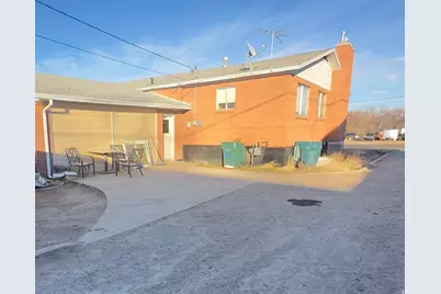 237 N 500 W, Vernal, UT 84078 - Photo 2