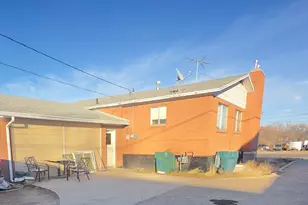 237 N 500 W, Vernal, UT 84078 - Photo 2