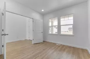 795 W Cherry Ln, Grantsville, UT 84029 - Photo 4