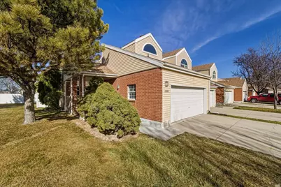 2680 W Scarsdale Ct S, Taylorsville, UT 84129 - Photo 2