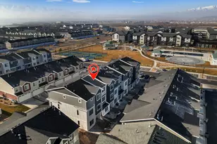 1098 E Quarterdeck Way, Saratoga Springs, UT 84045 - Photo 4