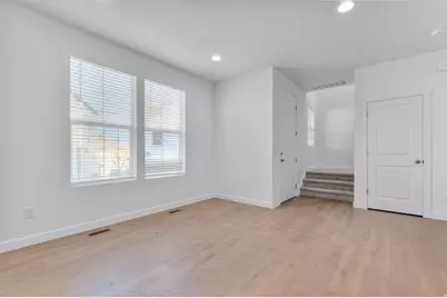 7239 S 7000 W, West Jordan, UT 84081 - Photo 4