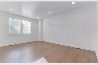 7239 S 7000 W, West Jordan, UT 84081 - Photo 14