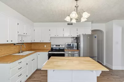 153 W Young St, Morgan, UT 84050 - Photo 14