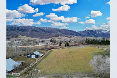 2773 N Wolf Dr, Eden, UT 84310 - Photo 2