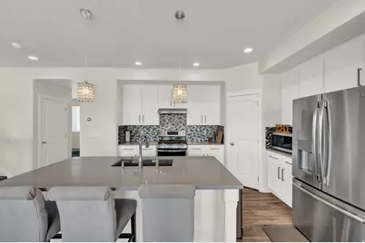 4586 W Thorley Dr, Herriman, UT 84096 - Photo 10