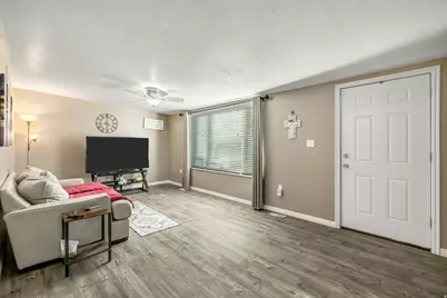 3799 S Manhatten Dr W, West Valley, UT 84120 - Photo 2