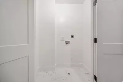 344 S Tahoe St, Vineyard, UT 84059 - Photo 44