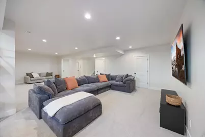 344 S Tahoe St, Vineyard, UT 84059 - Photo 8