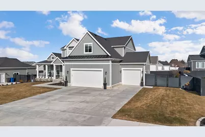 673 E 2000 N, North Logan, UT 84341 - Photo 4